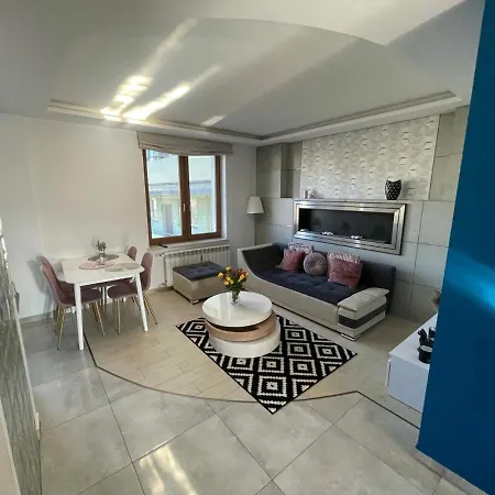 Luxury Blue By Marta Apartmán Radom