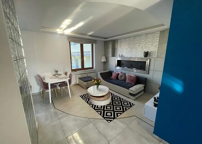 Luxury Blue By Marta Apartmán Radom